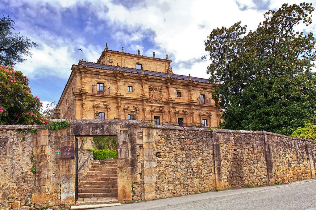 Abba Palacio De Sonanes Hotel Villacarriedo Exterior photo